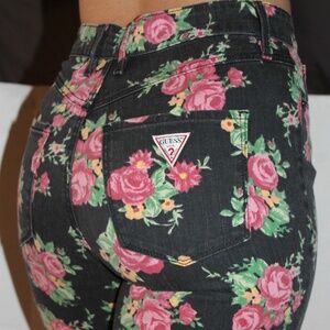 WOMEN GUESS JEANS 1981 3 ZIP CROP FLORAL